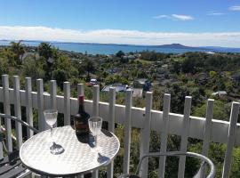 A picture of the hotel: Harbour View Guesthouse