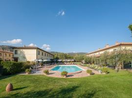 Hotel Photo: Relais dell'Olmo