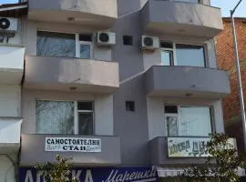 Dionis Hotel
