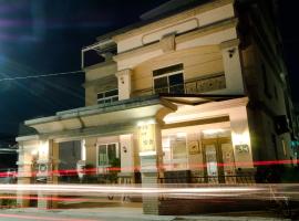 Gambaran Hotel: 17 years old coffee hostel