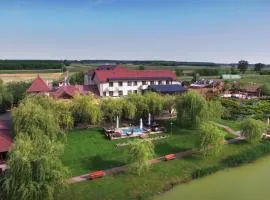 Nádas Tó Park Hotel
