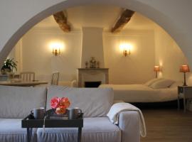 Hotel Foto: Maison Carles BnB