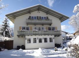 Hotel Berlin Tegernsee, hotel in Rottach-Egern