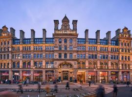 A picture of the hotel: Roomzzz Manchester Victoria