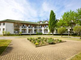 A picture of the hotel: Auguszta Hotel és Diákszálló