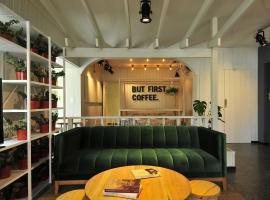 Viesnīca Hotel Dollar pilsētā Punta del Este