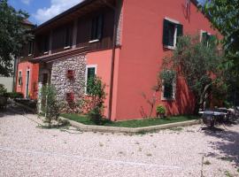 A picture of the hotel: Agriturismo Corte Carolina