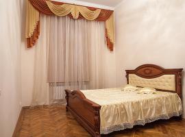 Hotel Foto: Apartament on Sichovyh Striltsiv 12