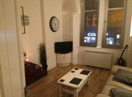 Fotos de Hotel: Whole 1 bedroom flat, free parking