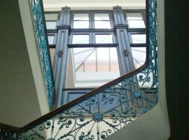 Montevideo Chic Hostel, ξενοδοχείο σε Μοντεβιδέο