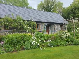 Hotel Photo: Larkside Cottage