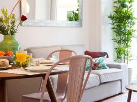 A picture of the hotel: 2 suites stylish flat at bairro alto-principe real