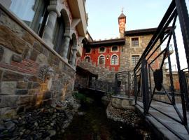 รูปภาพของโรงแรม: Albergo Ristorante Al Castello Di Monte