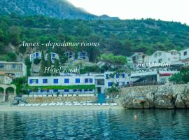 Beach Hotel, hôtel à Drašnice