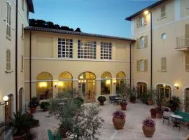 Hotel San Luca: Spoleto'da bir otel