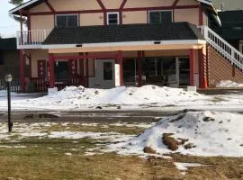 Sun N Snow Hotel