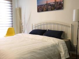 מלון צילום: CBD Happy Valley Park Perfect Two-Bedrooms Apartment (close to subway station)