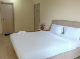 Hotel Photo: Best Spacious 3BR Apartment Permata Senayan By Travelio