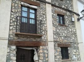A picture of the hotel: Casa Francisco Teruel