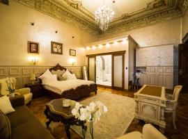 Hotel 5 Continents, ξενοδοχείο στην Κραϊόβα