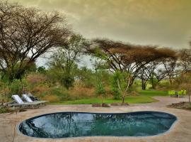 A picture of the hotel: Muchenje Self Catering Cottages