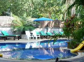 Khaolak Grand City