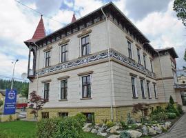 Hotel Carol - Vatra Dornei, hotel en Vatra Dornei