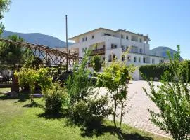 图斯克豪斯酒店