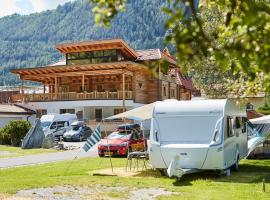 Camping Dreiländereck Blockhütten & Apartments、リート・イム・オーバーインタールのホテル