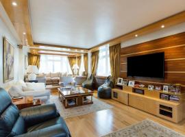 מלון צילום: Luxury apartment on Park Lane