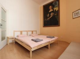 A picture of the hotel: Downtown Apartment Janska