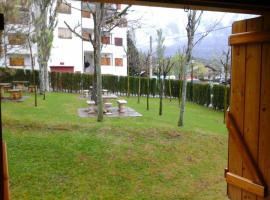Фотография гостиницы: Apartamento MODESTO en las montañas del pirineo aragonés en Alquiler Altruista ECONÓMICO