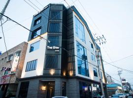 Hotel Photo: Yeosu Thestay Hostel