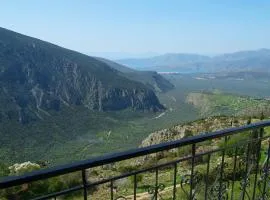 Acropole Delphi City Hotel