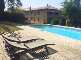 Hotel Photo: La Grange de la Batone - Bed and Breakfast