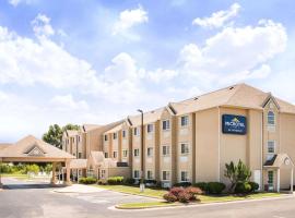 A picture of the hotel: Microtel Inn & Suites Claremore