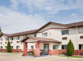 Hotel Photo: Super 8 by Wyndham Washington/Peoria Area