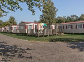 Zdjęcie hotelu: PM Dennendijk Mobile Home Water