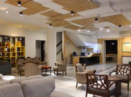 فندق ألايانس، فندق في تبليسي