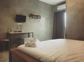 The Day Home Hotel