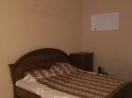 Hotel Photo: Apartment on Ploshad Konstitucii