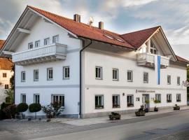 A picture of the hotel: Hotel Wirtshaus am Schloss