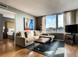 Carmana Hotel & Suites