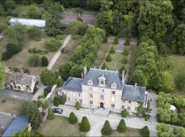 Château Rouillon d'Allest, hotel in Chartrettes