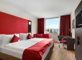 Ramada Encore by Wyndham Geneva: Cenevre'de bir otel