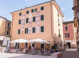 Hotel Alla Torre, hotel in Garda