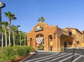 Days Inn by Wyndham Orange Park/Jacksonville