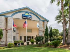 Hotel Photo: Days Inn by Wyndham San Antonio Southeast Frost Bank Center