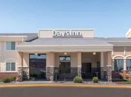 Days Inn by Wyndham Minot, hotel in Minot