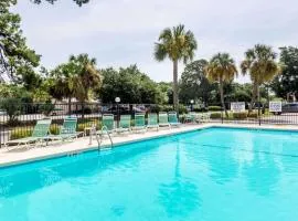 Days Inn by Wyndham Little River